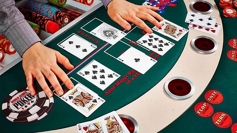 Chơi Poker Của Bạn